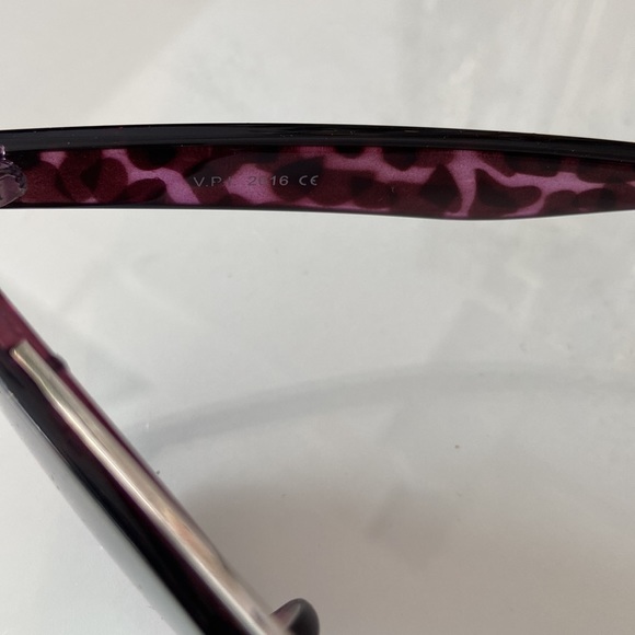 2for $20: mirror sunglasses 😎 - Picture 3 of 7